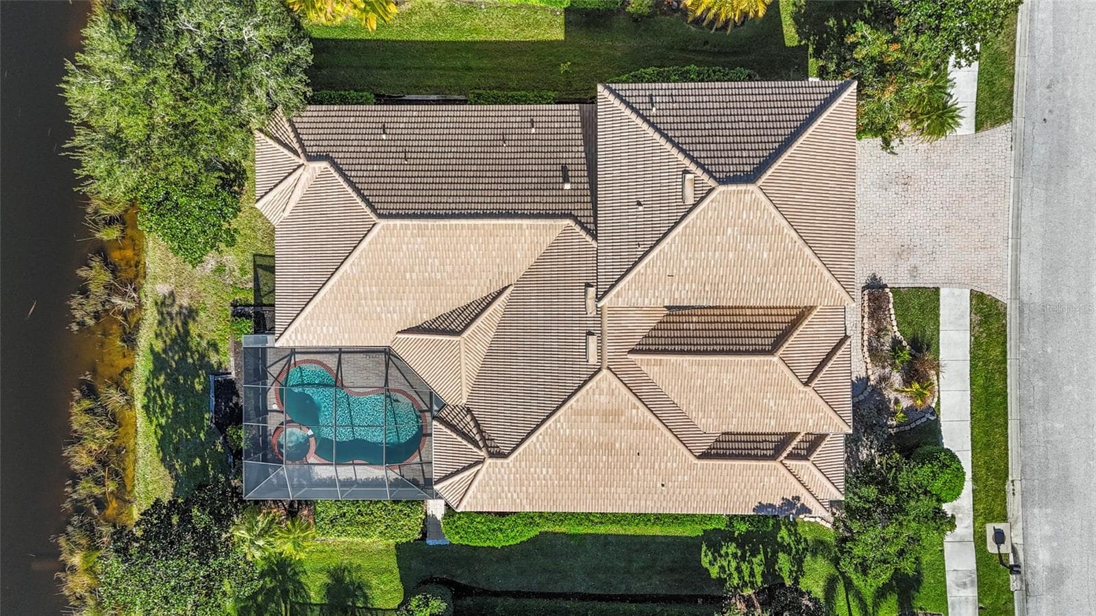 Single Family Residence at 6961 SCRUB JAY DR, SARASOTA, photo 4 of 69