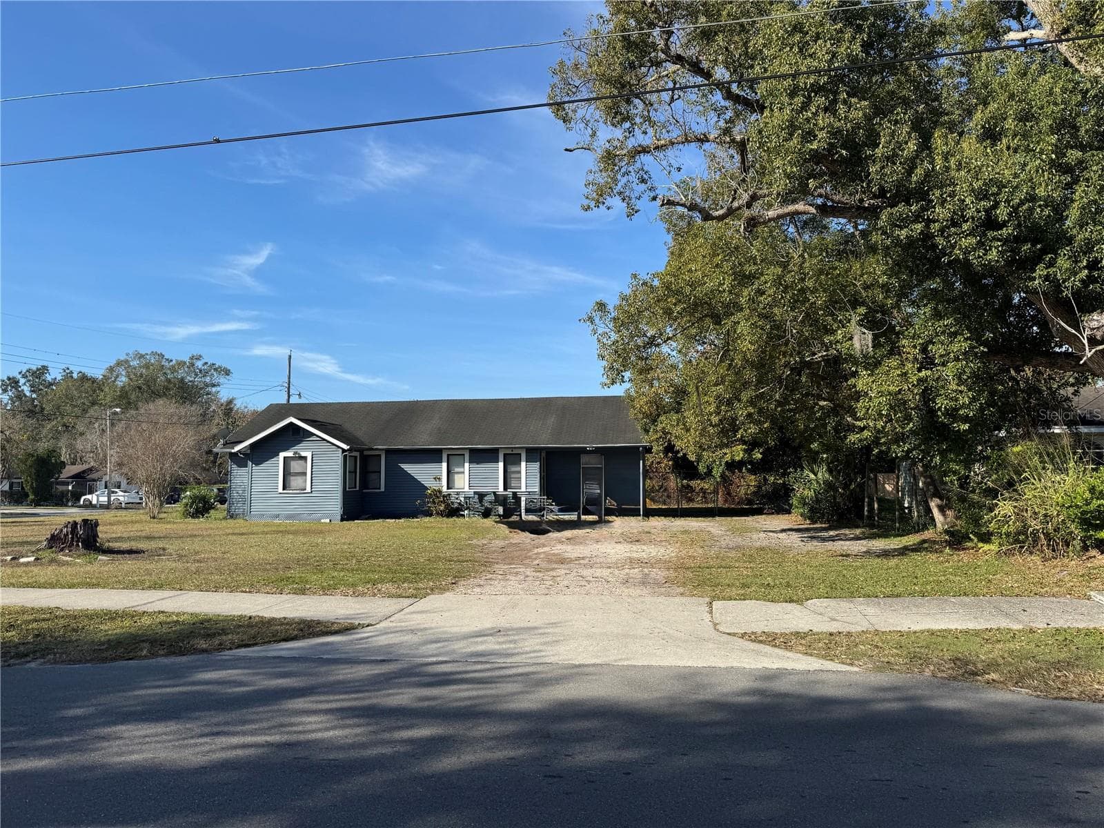 Single Family Residence at 1049 PLATEAU AVE, LAKELAND, photo 2 of 16