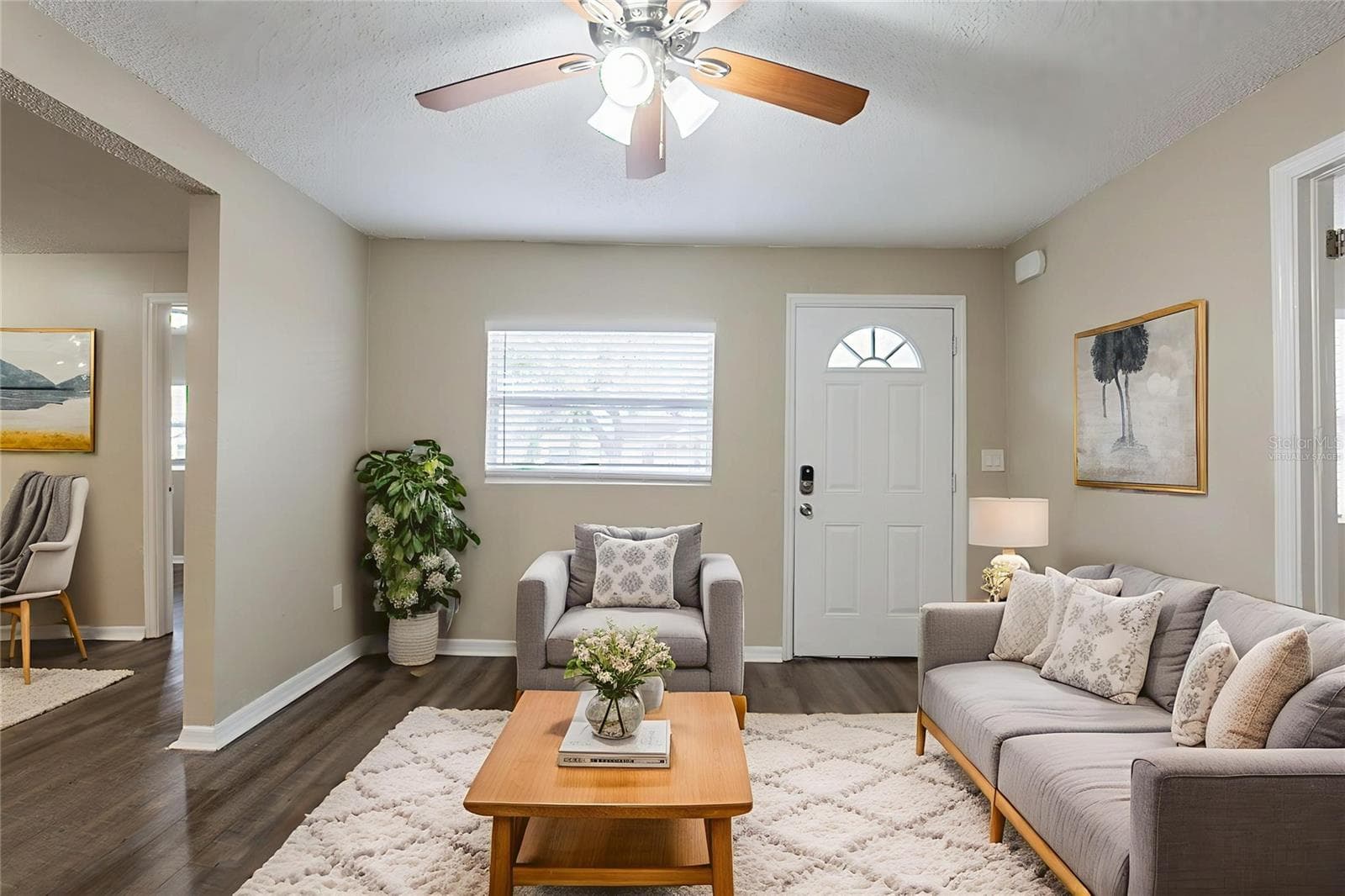 Virtually Staged - 2115 E ELLICOTT ST, TAMPA