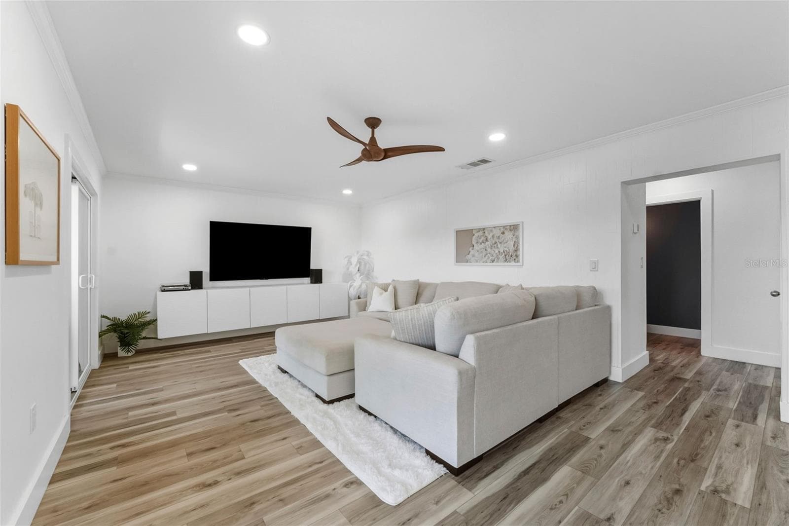 Condominium at 8806 BAY POINTE DR #206, TAMPA, photo 14 of 38