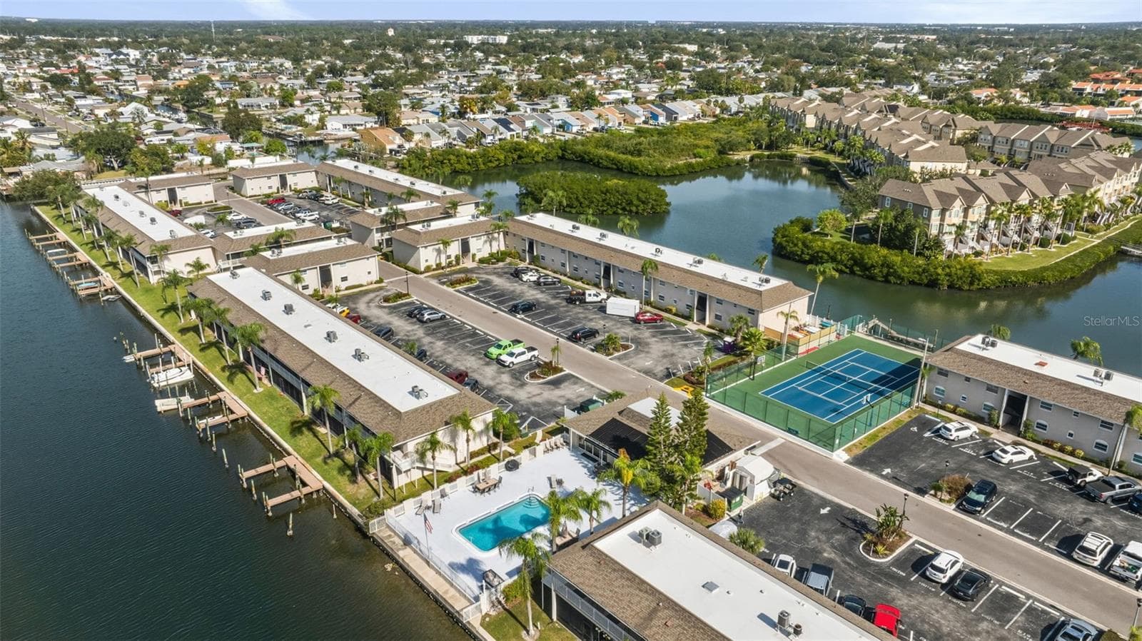 Condominium at 8806 BAY POINTE DR #206, TAMPA, photo 35 of 38