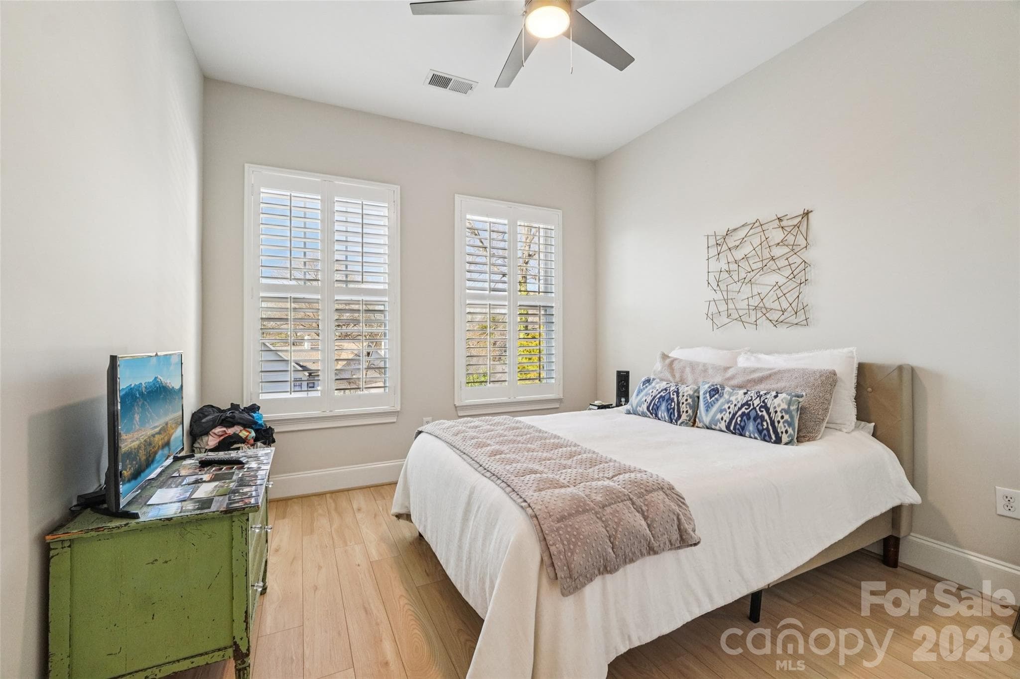 Condominium at 2952 Selwyn Avenue, Charlotte, photo 14 of 26