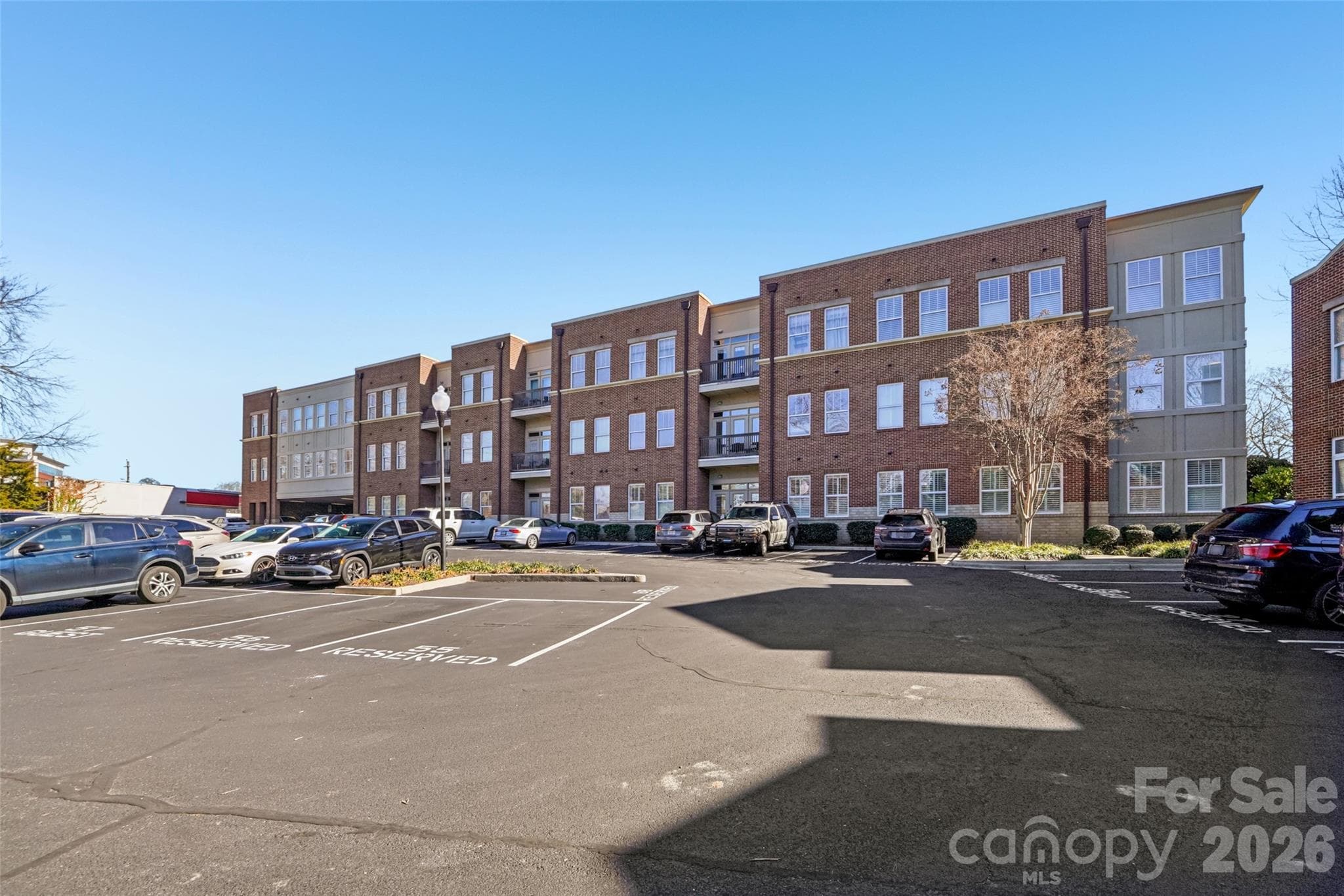 Condominium at 2952 Selwyn Avenue, Charlotte, photo 19 of 26