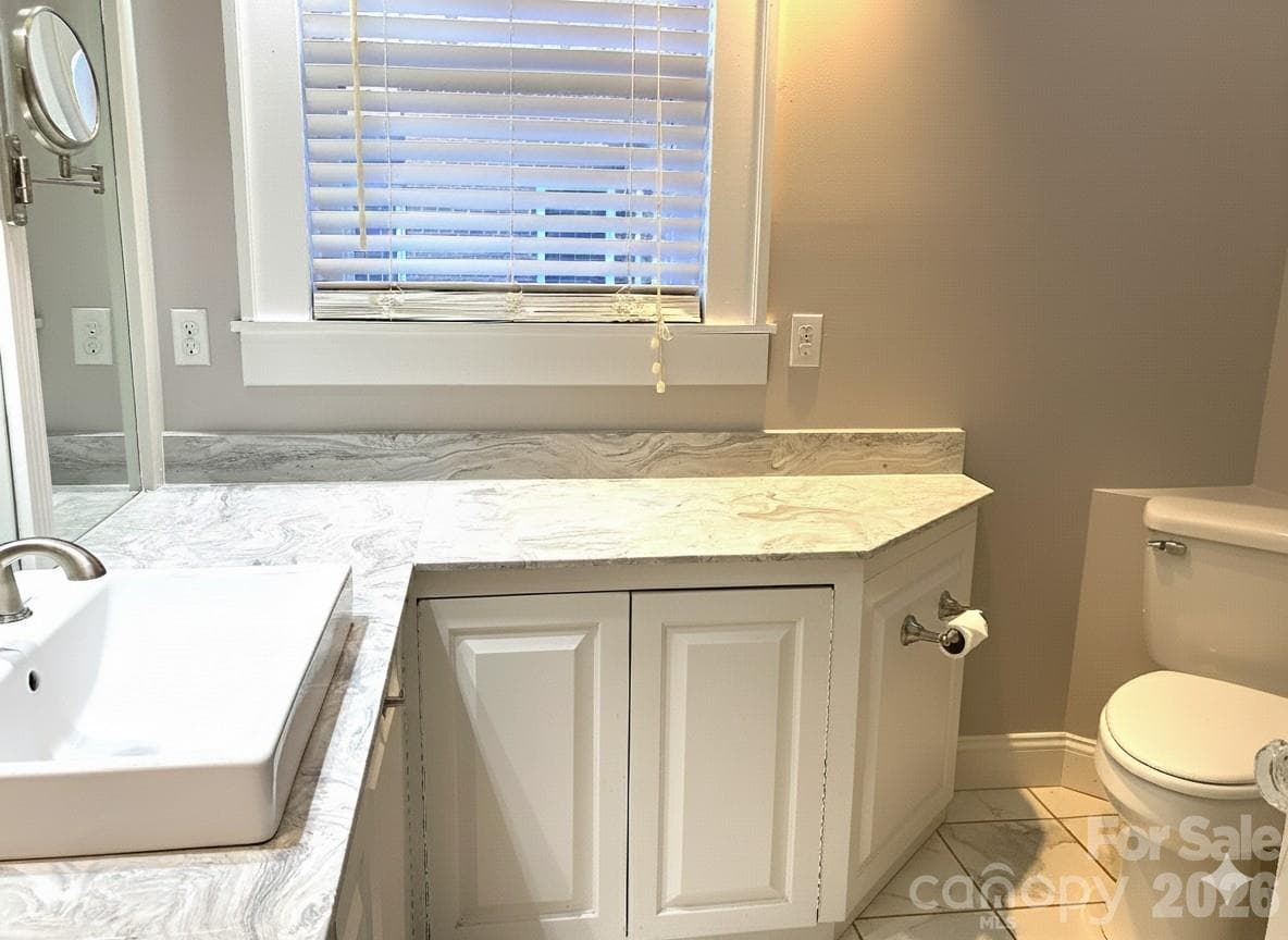 Main level hall full bath. - 1051 Pee Dee Avenue, Albemarle
