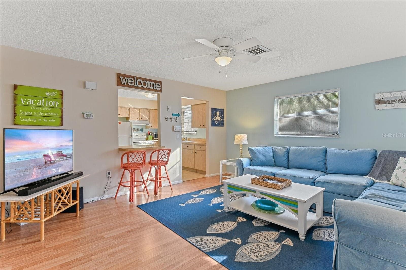 Living room - 140 AVENIDA DE LA ISLA, NOKOMIS