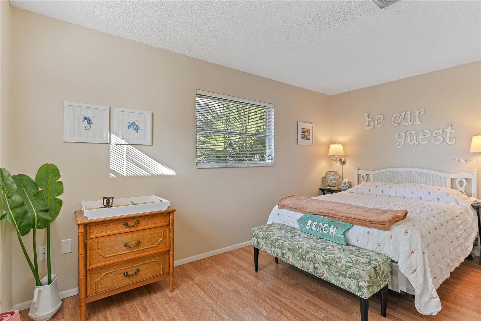Den - currently used as a bedroom - 140 AVENIDA DE LA ISLA, NOKOMIS