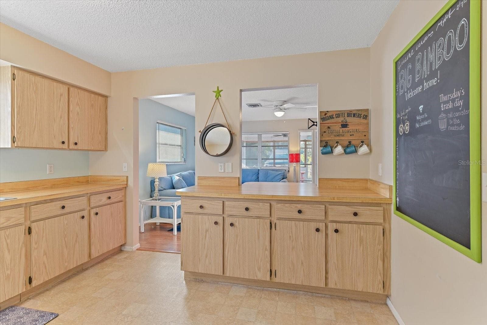 Kitchen - 140 AVENIDA DE LA ISLA, NOKOMIS