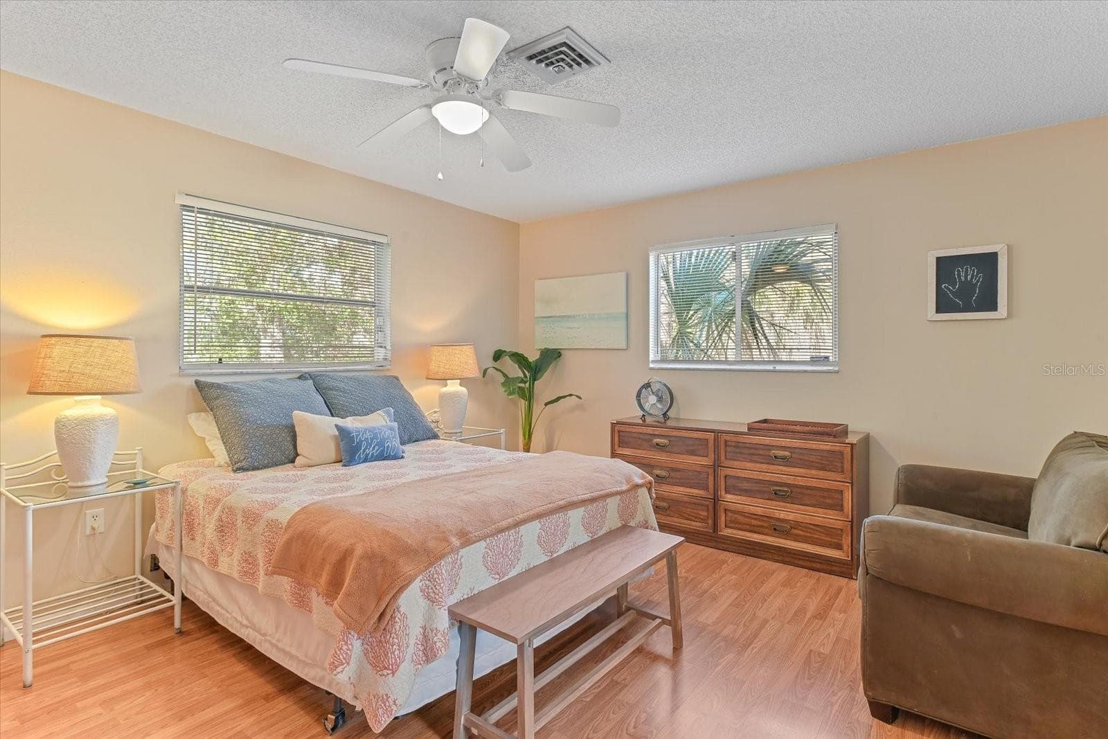 Primary bedroom - 140 AVENIDA DE LA ISLA, NOKOMIS