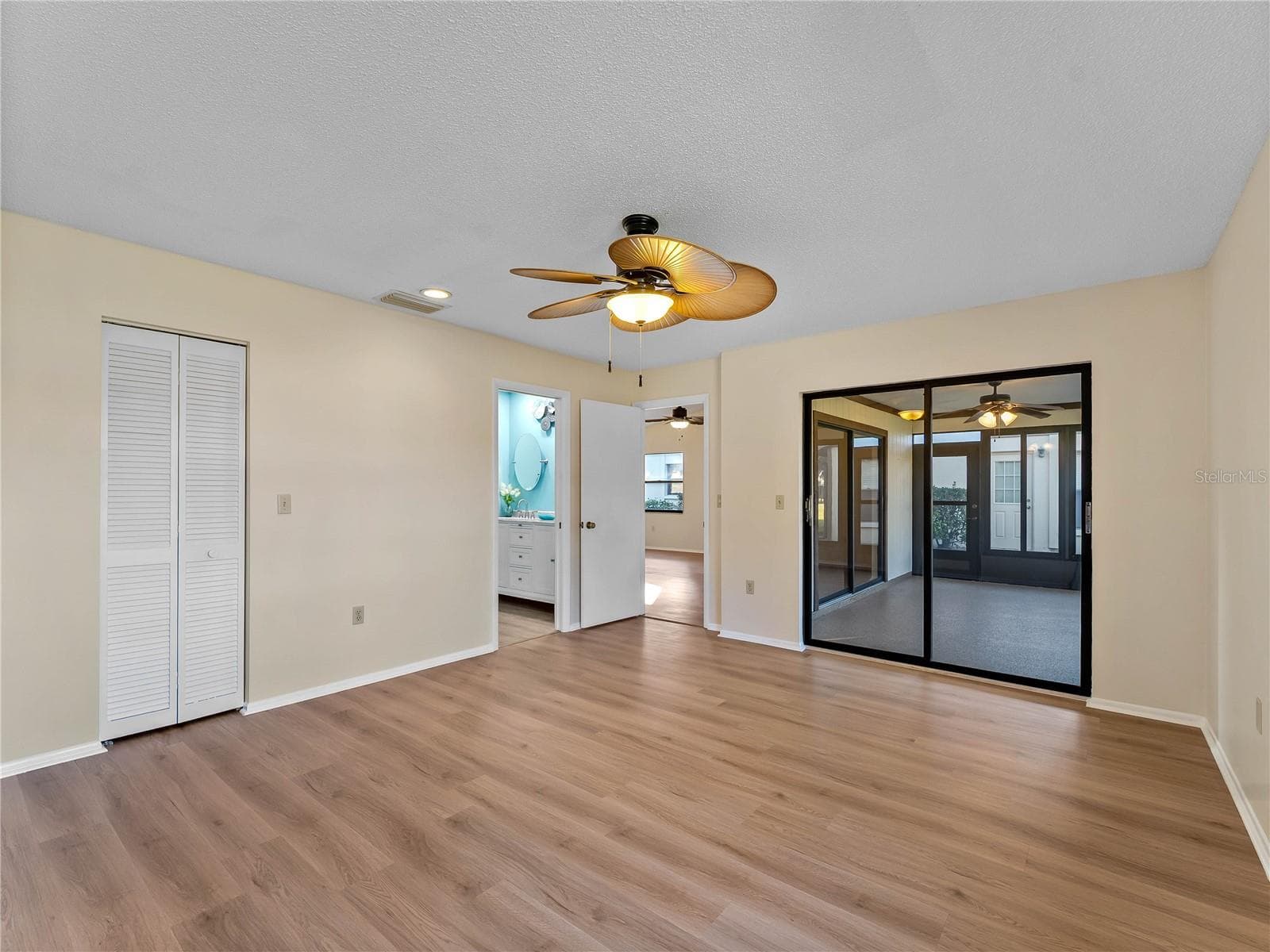 Villa at 365 OAK HILL WAY #32, SARASOTA, photo 16 of 39