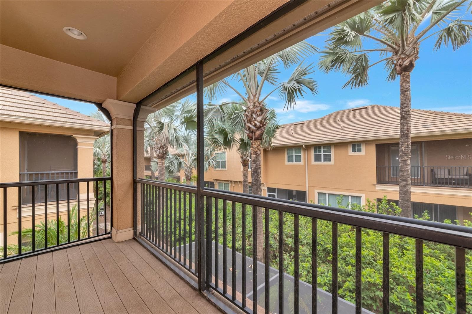 Townhouse at 5519 NAPA DR, SARASOTA, photo 14 of 27