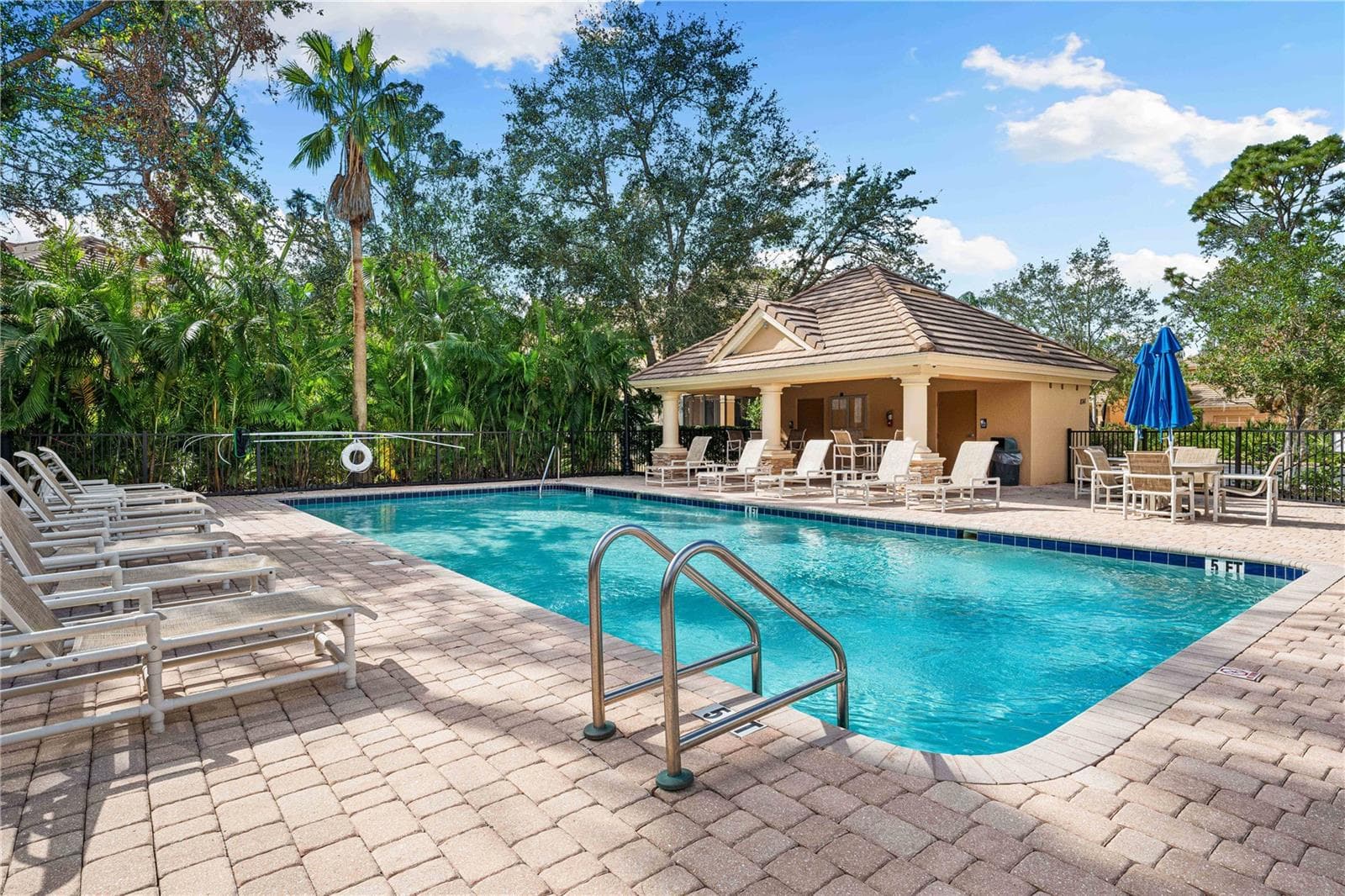 Townhouse at 5519 NAPA DR, SARASOTA, photo 27 of 27