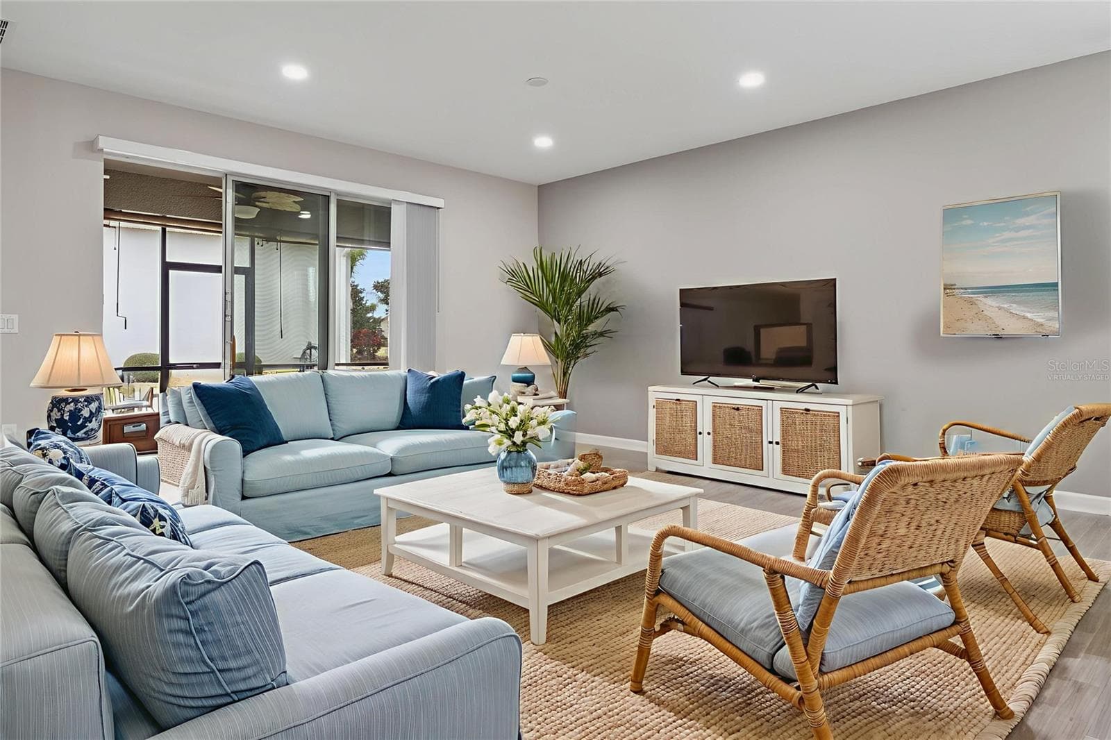 Virtually staged family room - 3464 EMBERS LN, CLERMONT