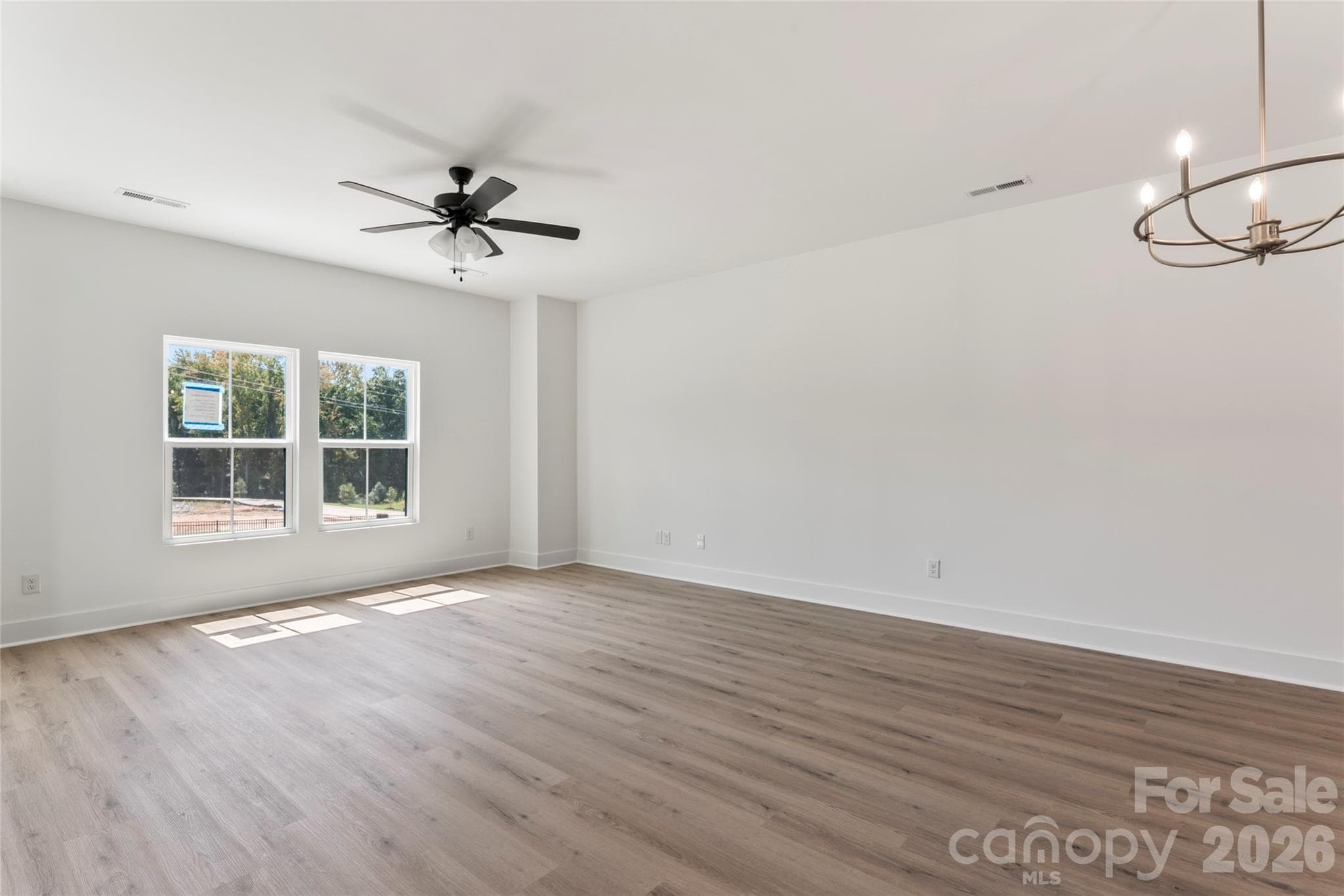 Townhouse at 325 Yaupon Court, Fort Mill, photo 6 of 40