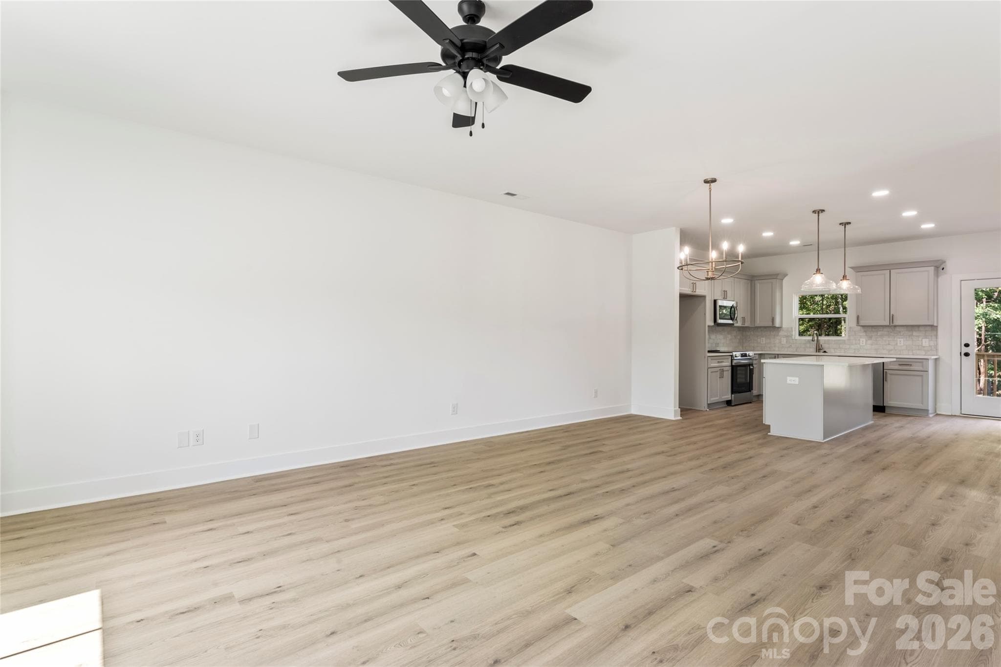Townhouse at 325 Yaupon Court, Fort Mill, photo 16 of 40