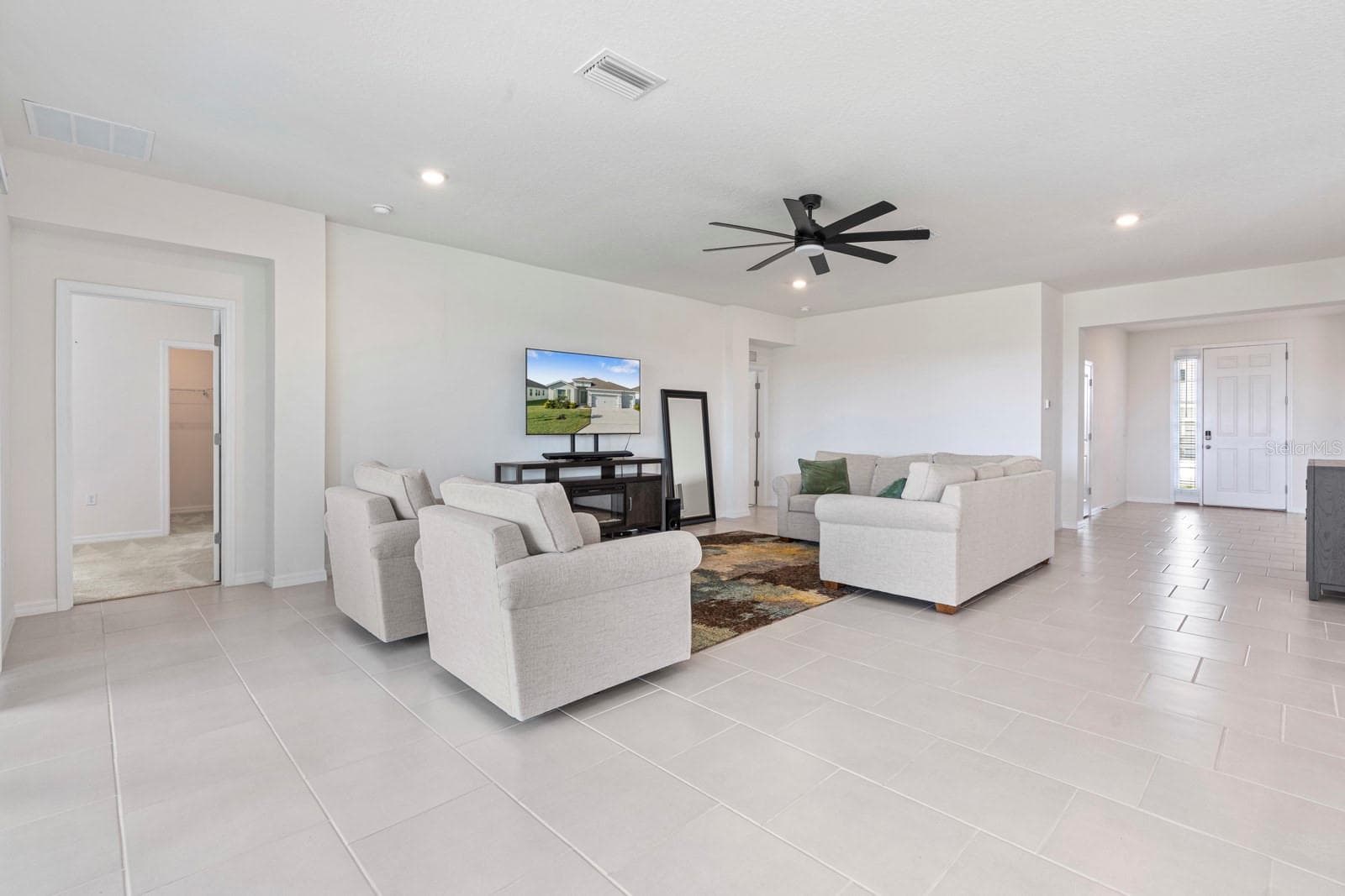Single Family Residence at 3507 GOLDEN WHEAT LN, PLANT CITY, photo 13 of 46