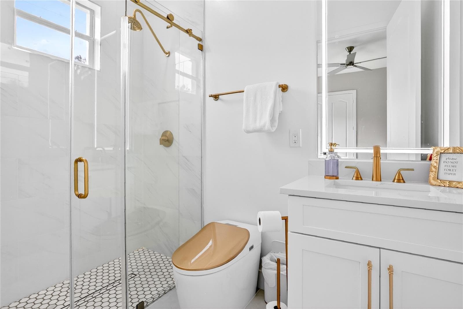Bathroom 4 - 18965 SHELDON ST, ORLANDO