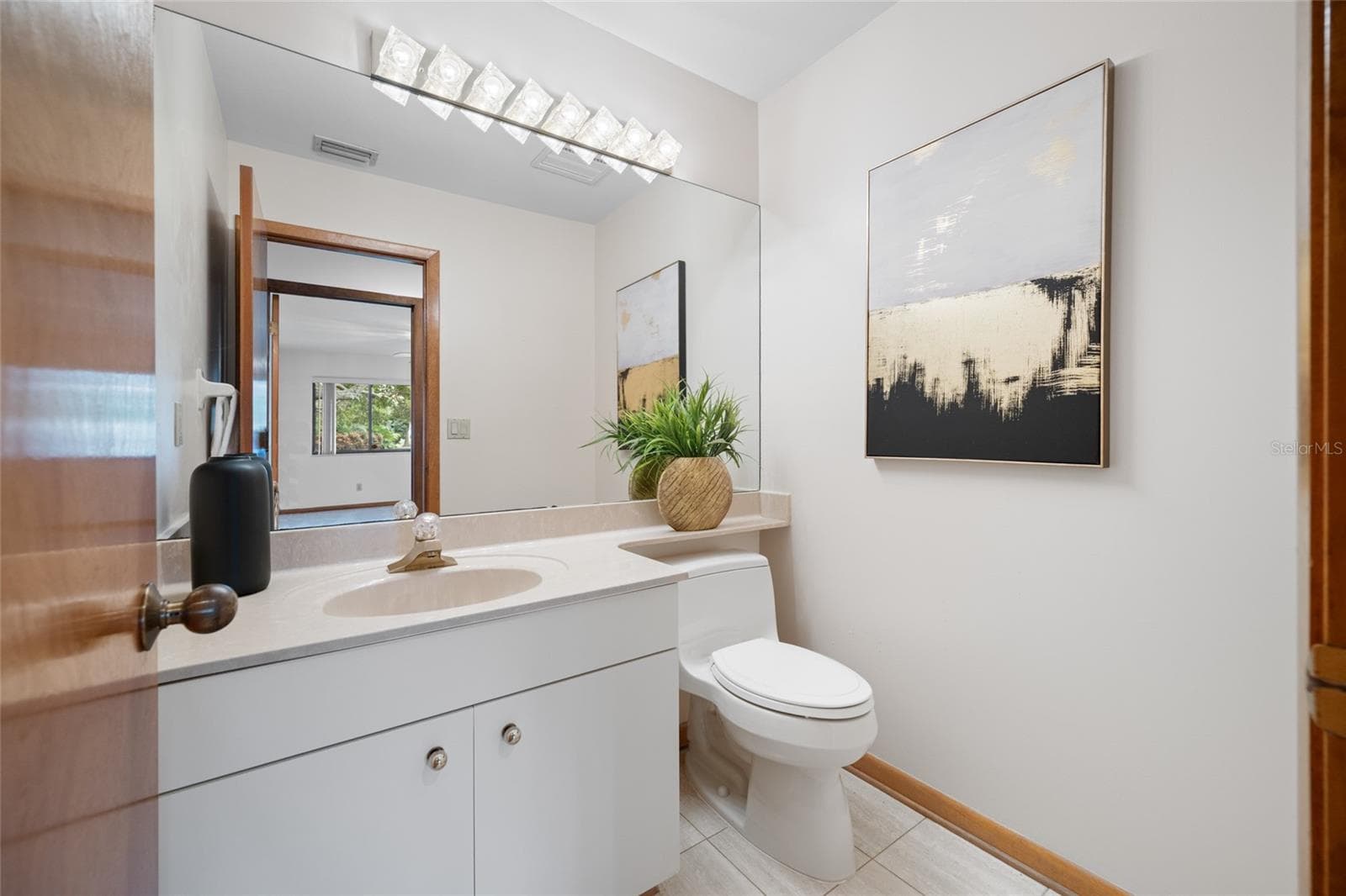 Half bathroom - 9807 COMPASS POINT WAY, TAMPA
