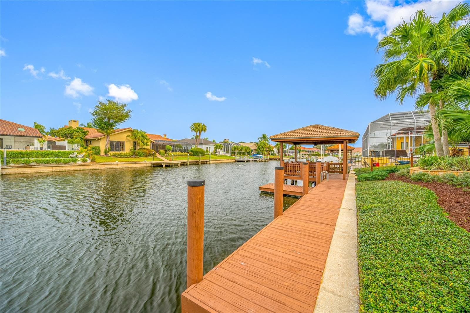 Water view towards gazebo - 9807 COMPASS POINT WAY, TAMPA