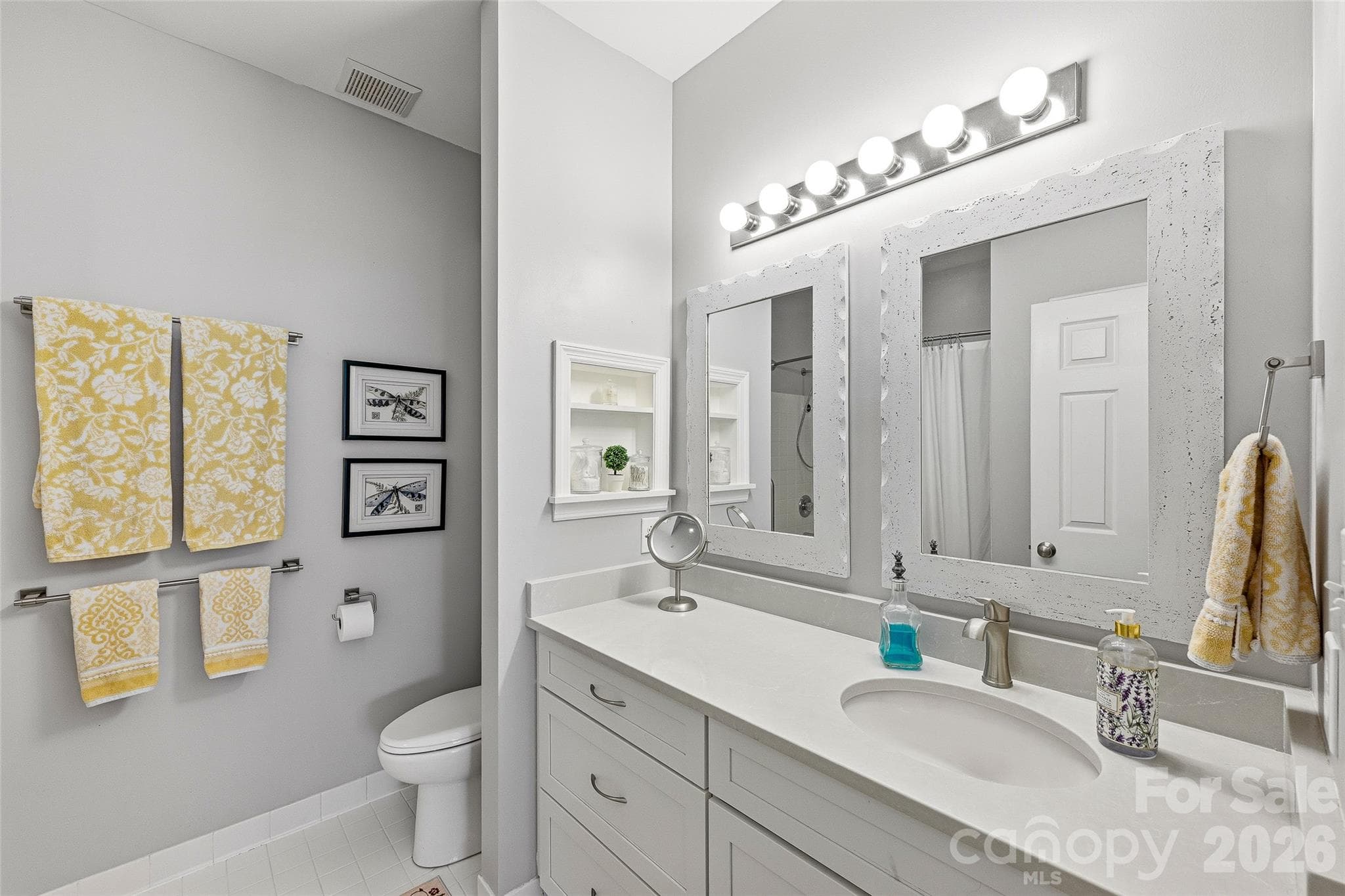 Condominium at 18824 Nautical Drive, Cornelius, photo 32 of 44