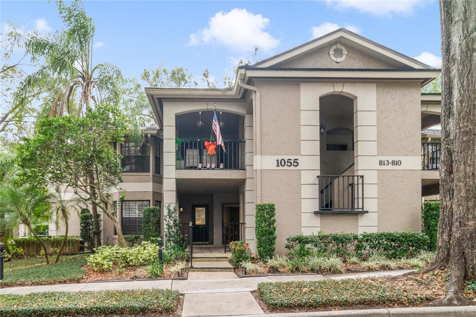 1055 KENSINGTON PARK DR #812