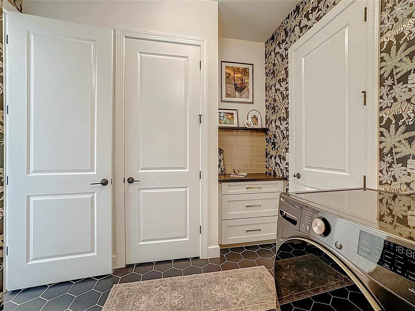Single Family Residence at 16306 ISOLA PL, LAKEWOOD RANCH, photo 58 of 113