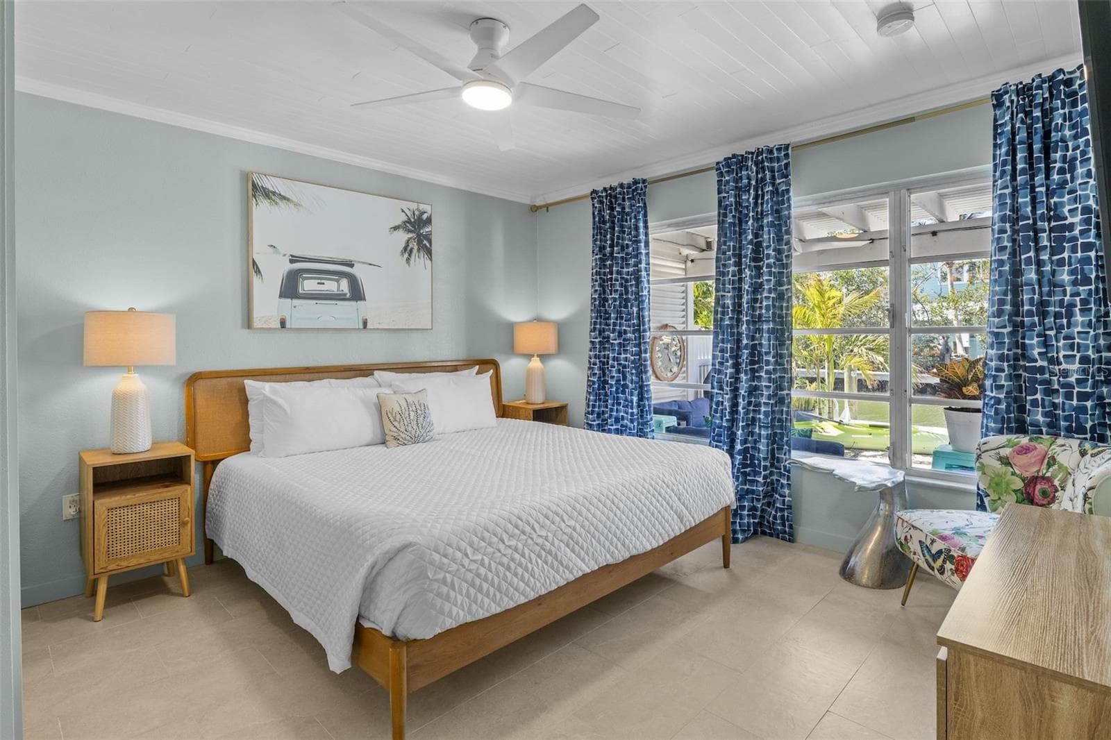 Primary bedroom - 26 SEASIDE CT, HOLMES BEACH