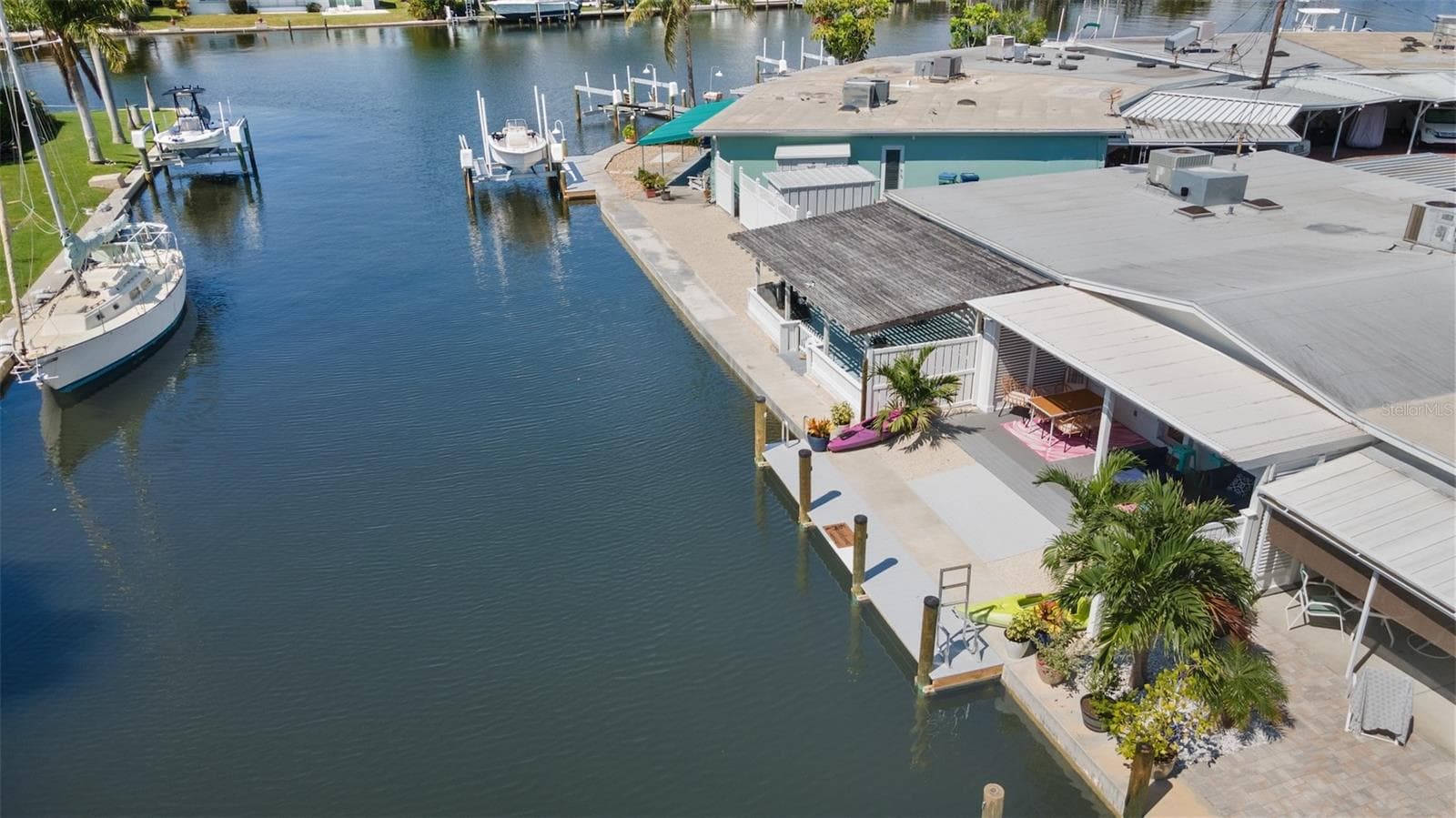 Townhouse at 26 SEASIDE CT, HOLMES BEACH, photo 36 of 42