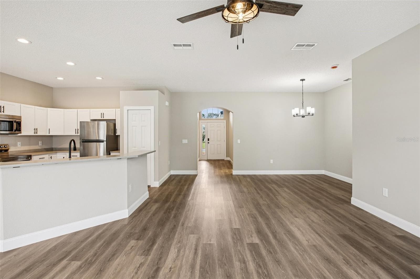 Single Family Residence at 2700 SIERRA VISTA WAY, HOLIDAY, photo 24 of 63