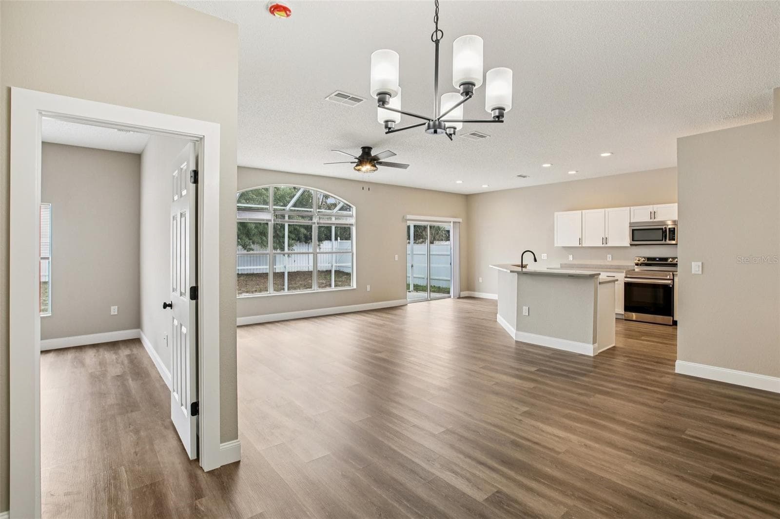 Single Family Residence at 2700 SIERRA VISTA WAY, HOLIDAY, photo 27 of 63