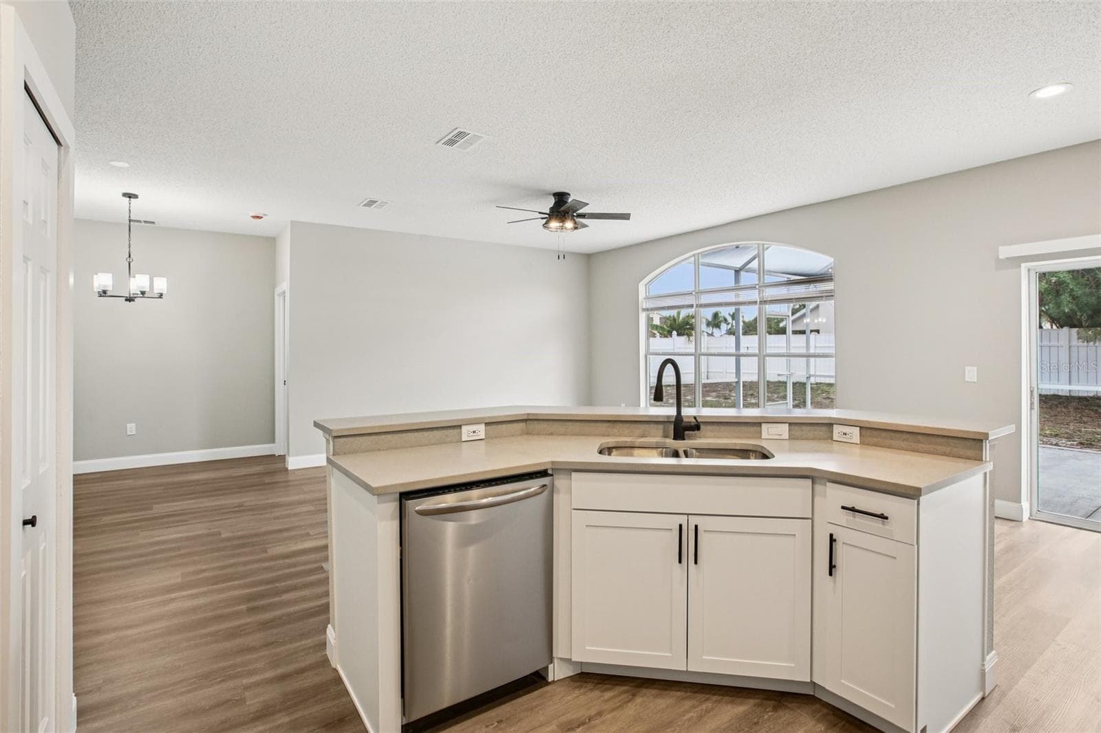 Single Family Residence at 2700 SIERRA VISTA WAY, HOLIDAY, photo 30 of 63