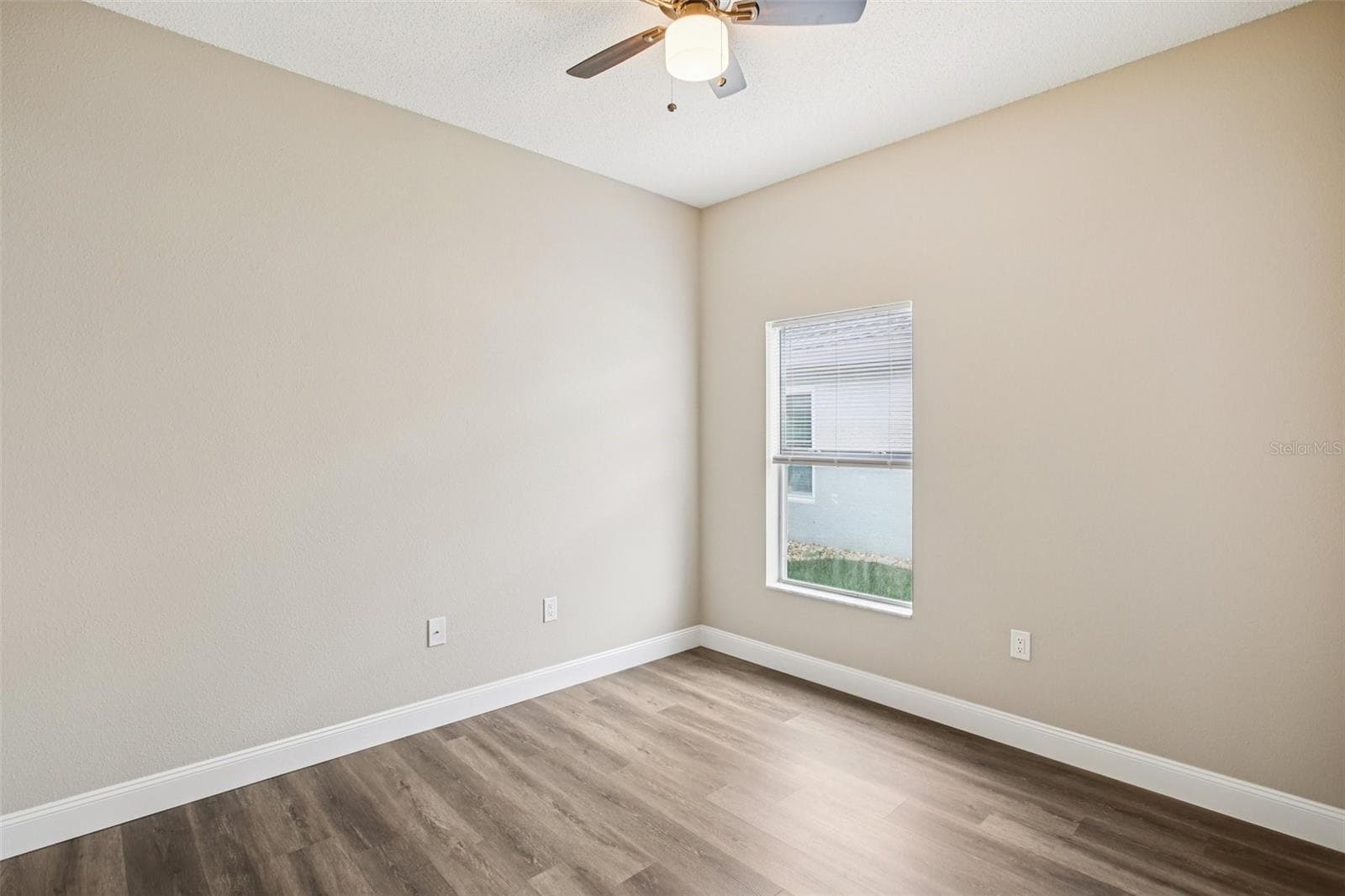 Single Family Residence at 2700 SIERRA VISTA WAY, HOLIDAY, photo 34 of 63