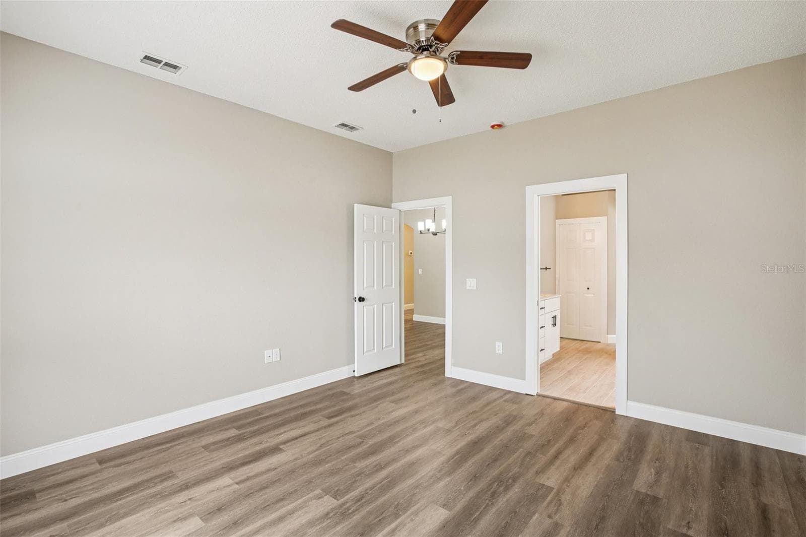 Single Family Residence at 2700 SIERRA VISTA WAY, HOLIDAY, photo 42 of 63