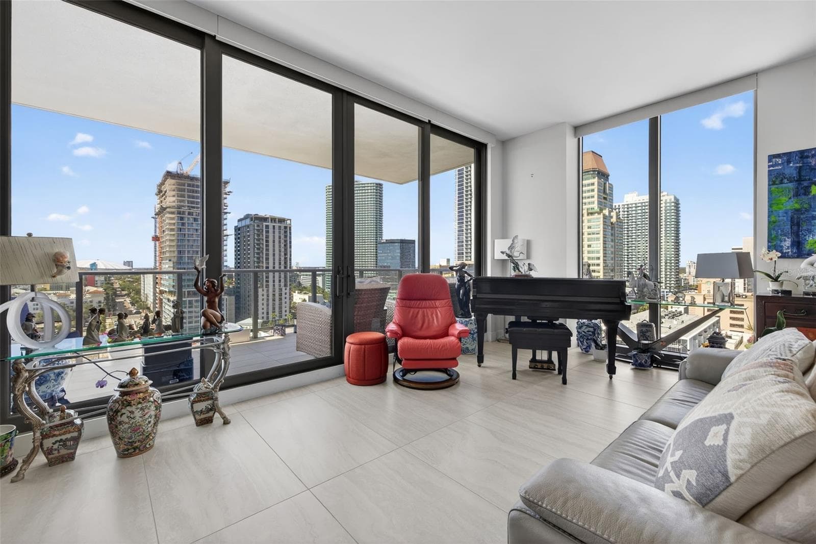 Condominium at 301 1ST ST S #1505, ST PETERSBURG, photo 21 of 63