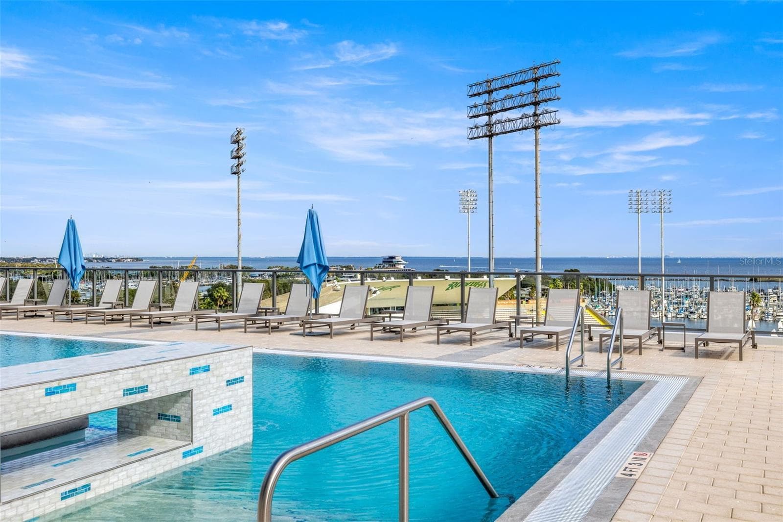 Condominium at 301 1ST ST S #1505, ST PETERSBURG, photo 37 of 63