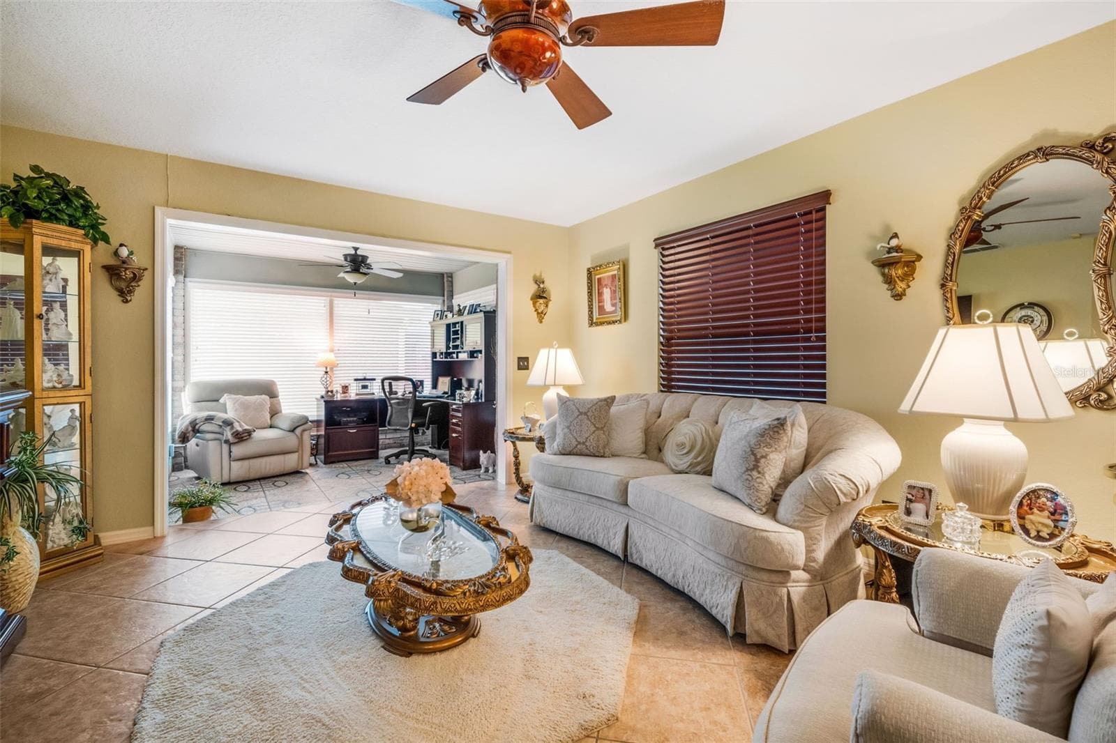 Single Family Residence at 551 GRAND CAYMAN CIR, LAKELAND, photo 5 of 29