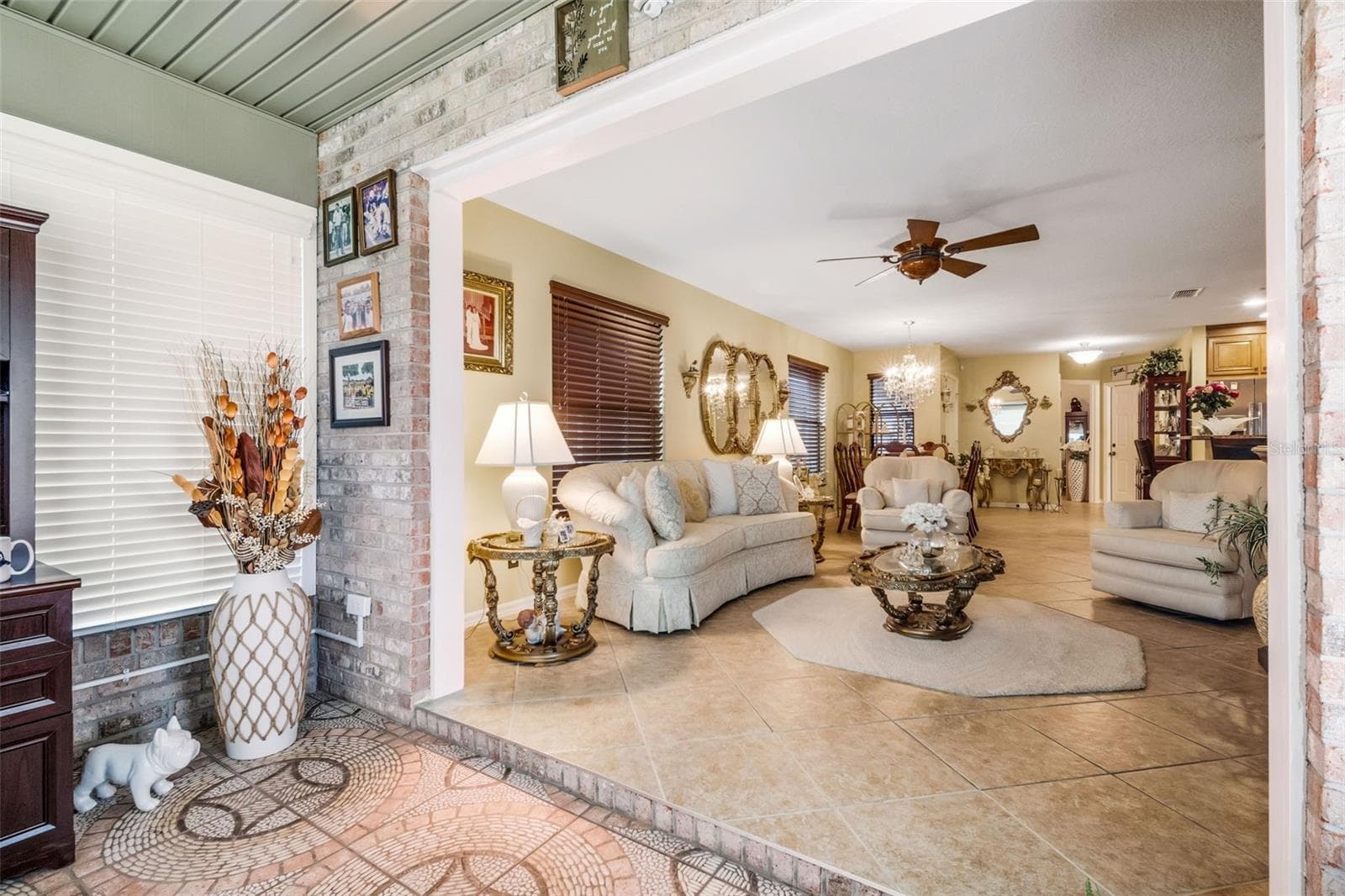 Single Family Residence at 551 GRAND CAYMAN CIR, LAKELAND, photo 10 of 29