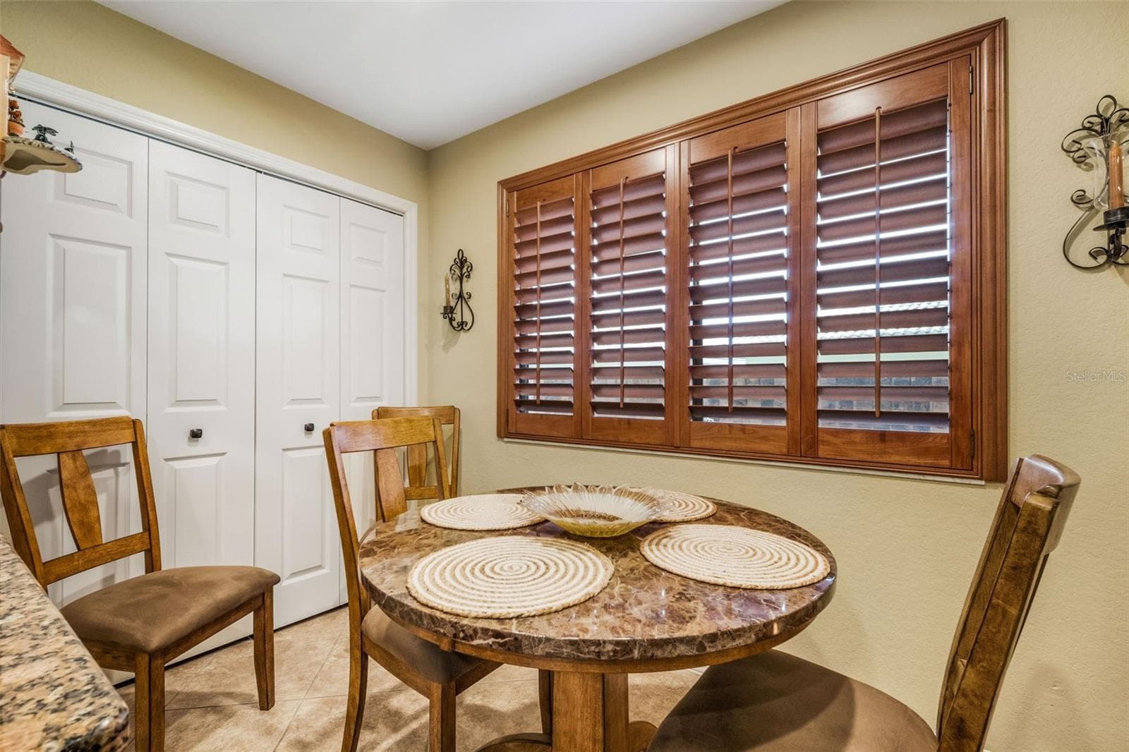 Single Family Residence at 551 GRAND CAYMAN CIR, LAKELAND, photo 11 of 29
