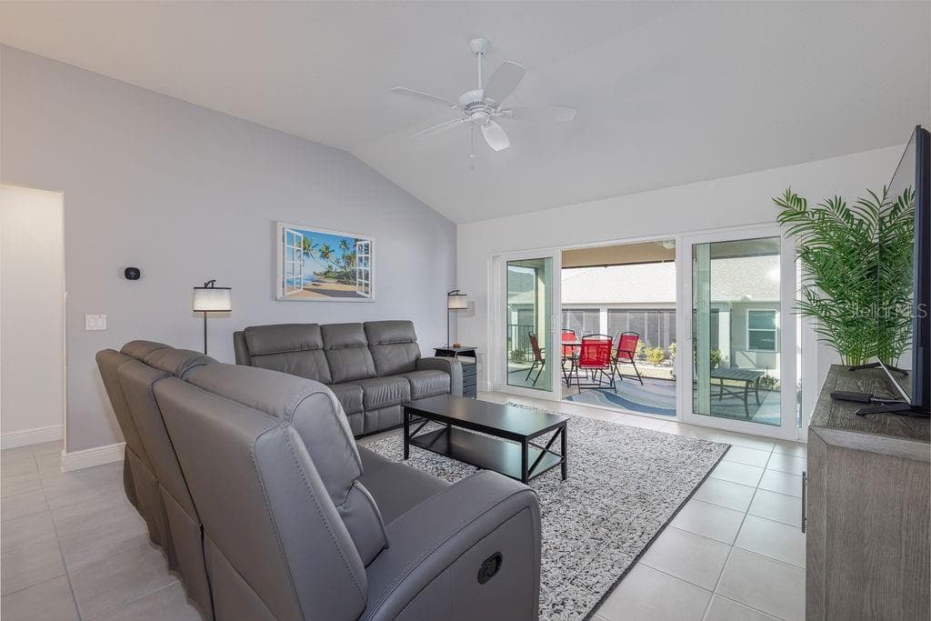 Single Family Residence at 2454 YOUNGMANN LOOP, THE VILLAGES, photo 3 of 45