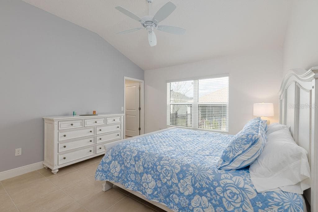 Single Family Residence at 2454 YOUNGMANN LOOP, THE VILLAGES, photo 18 of 45