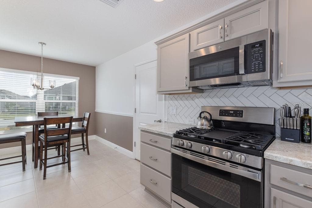 Single Family Residence at 2454 YOUNGMANN LOOP, THE VILLAGES, photo 23 of 45