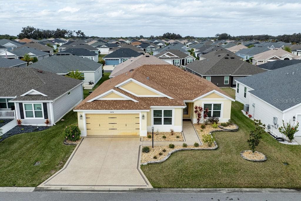 Single Family Residence at 2454 YOUNGMANN LOOP, THE VILLAGES, photo 37 of 45