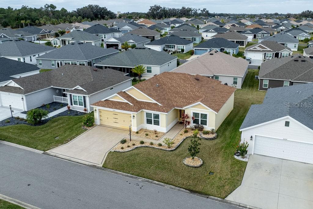 Single Family Residence at 2454 YOUNGMANN LOOP, THE VILLAGES, photo 38 of 45