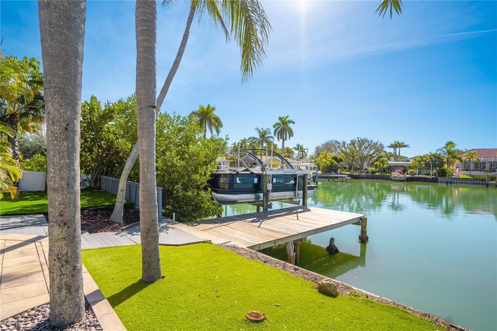 Single Family Residence at 482 HERMOSITA DR, ST PETE BEACH, photo 11 of 92