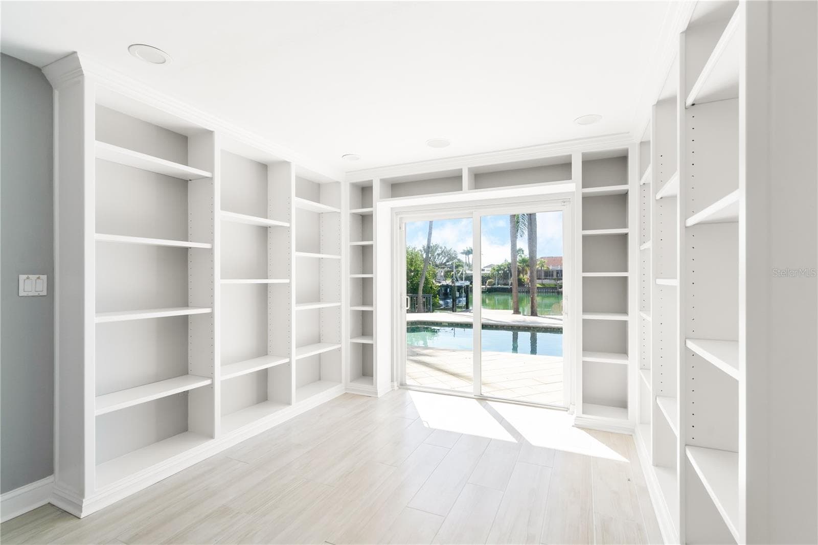 Single Family Residence at 482 HERMOSITA DR, ST PETE BEACH, photo 48 of 92
