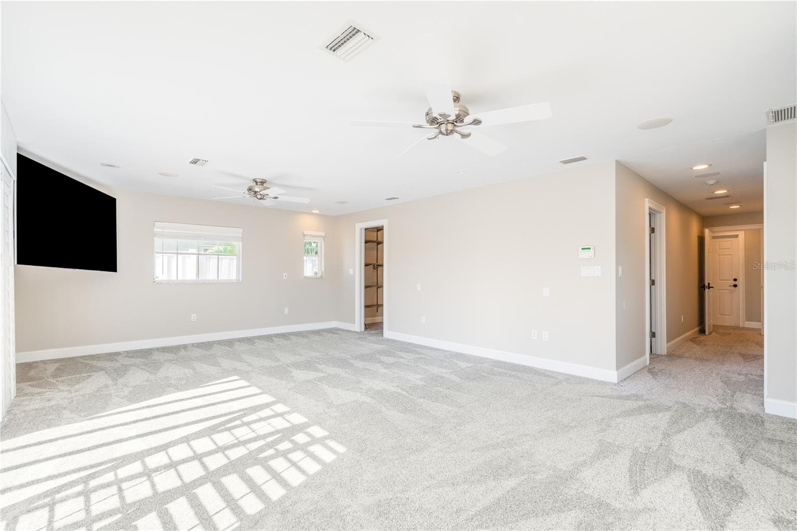 Single Family Residence at 482 HERMOSITA DR, ST PETE BEACH, photo 52 of 92
