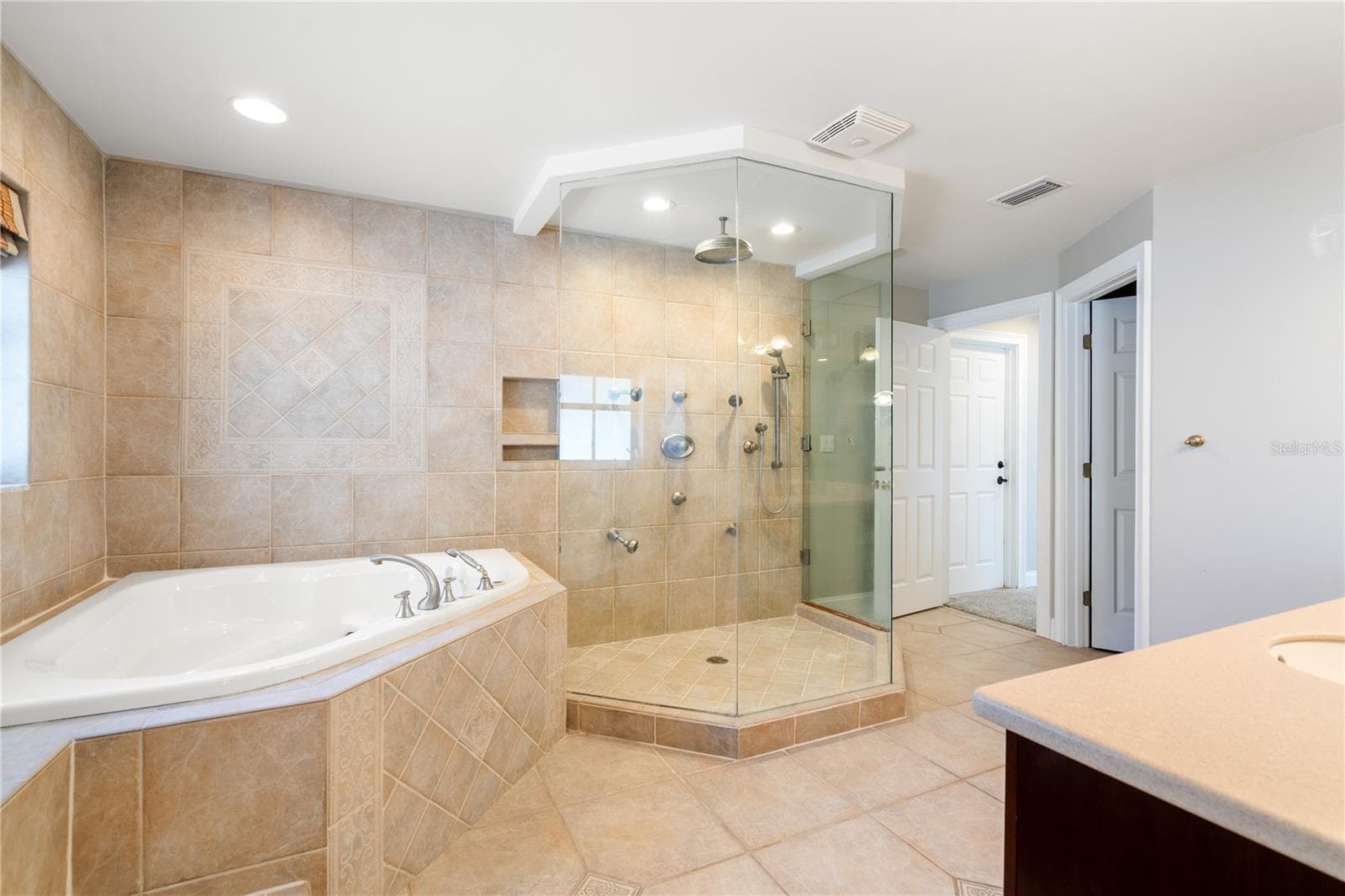 Single Family Residence at 482 HERMOSITA DR, ST PETE BEACH, photo 59 of 92