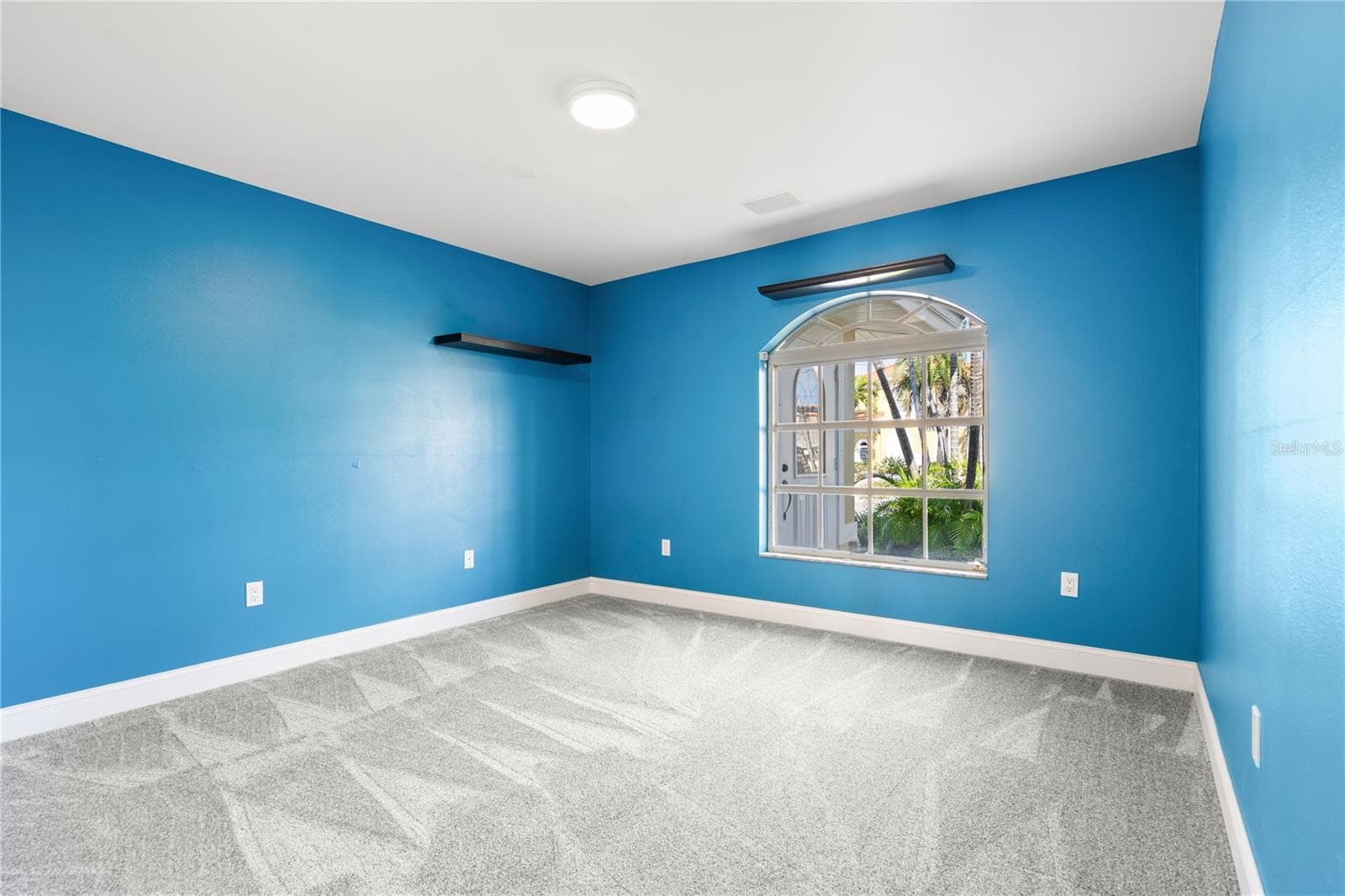 Single Family Residence at 482 HERMOSITA DR, ST PETE BEACH, photo 62 of 92