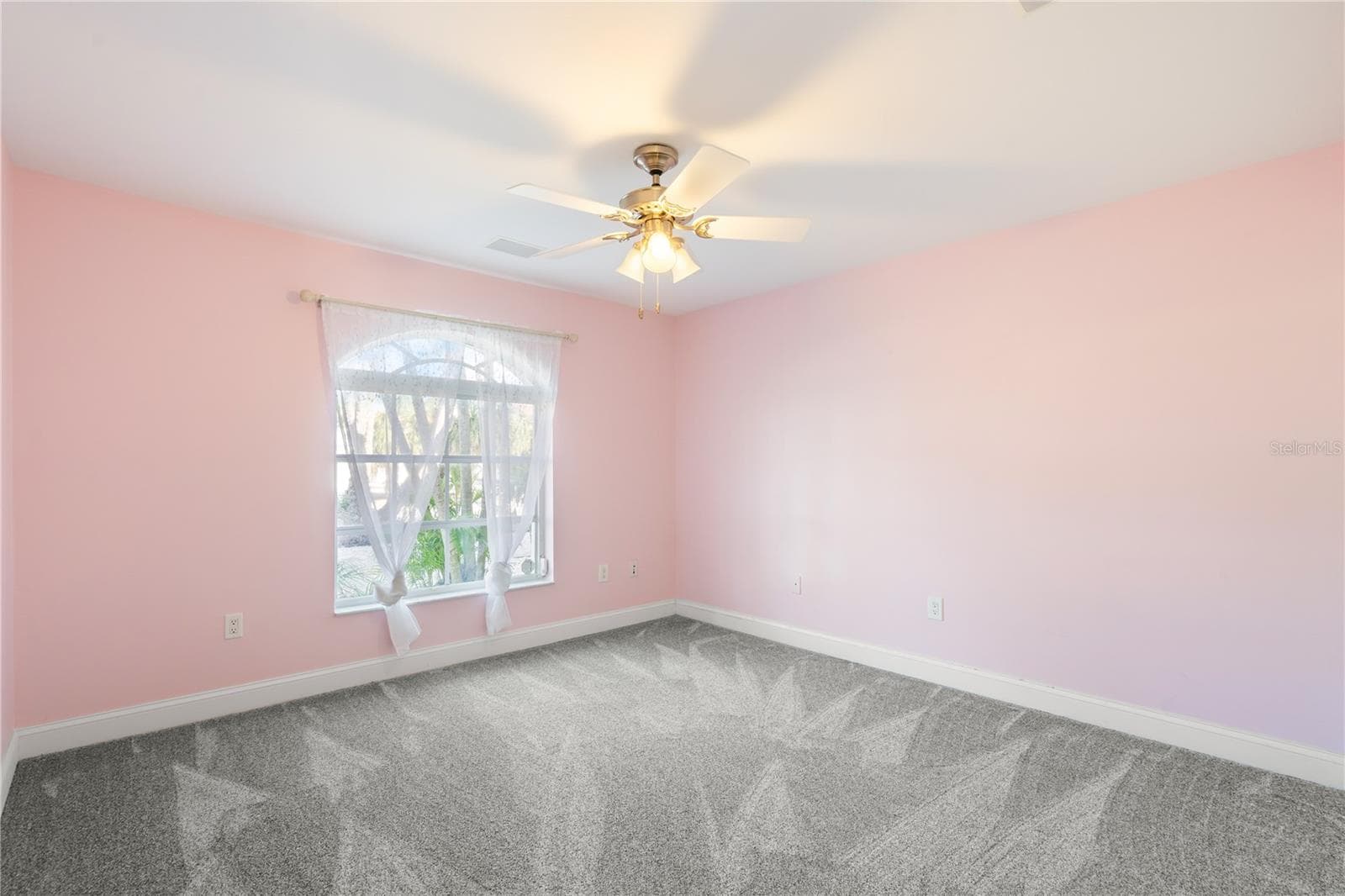 Single Family Residence at 482 HERMOSITA DR, ST PETE BEACH, photo 65 of 92