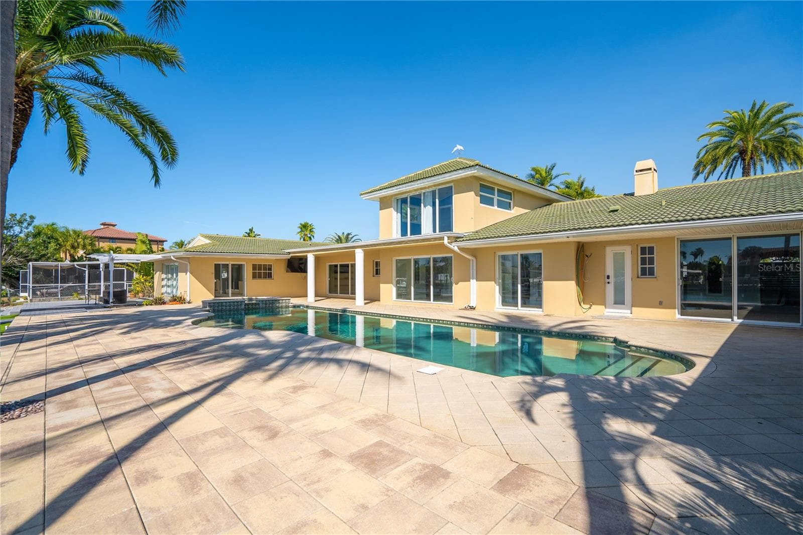 Single Family Residence at 482 HERMOSITA DR, ST PETE BEACH, photo 83 of 92