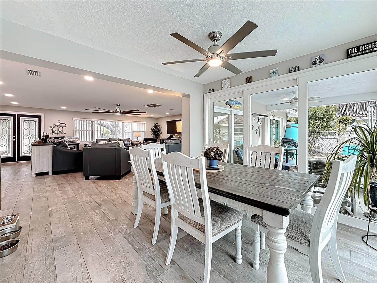 Single Family Residence at 3828 48TH AVE S, ST PETERSBURG, photo 26 of 82